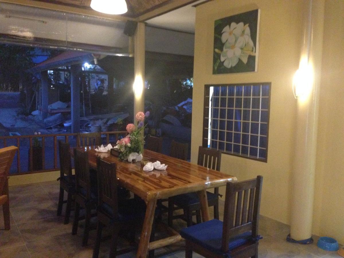 Flower Paradise Bungalows & Swiss Restaurant Roestiland 라마이비치 외부 사진